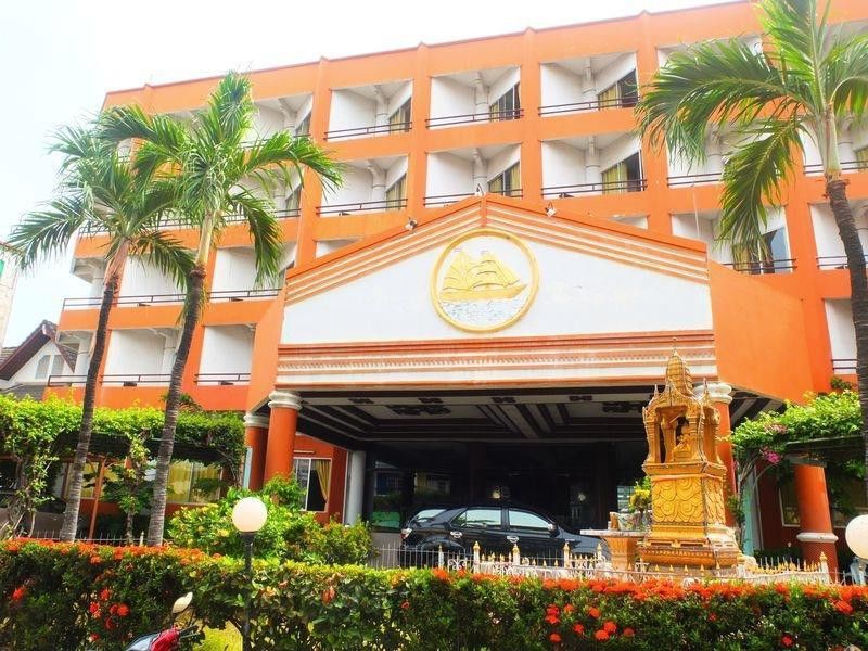 Skaw Beach Hotel Pattaya Luaran gambar