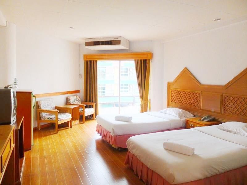 Skaw Beach Hotel Pattaya Luaran gambar