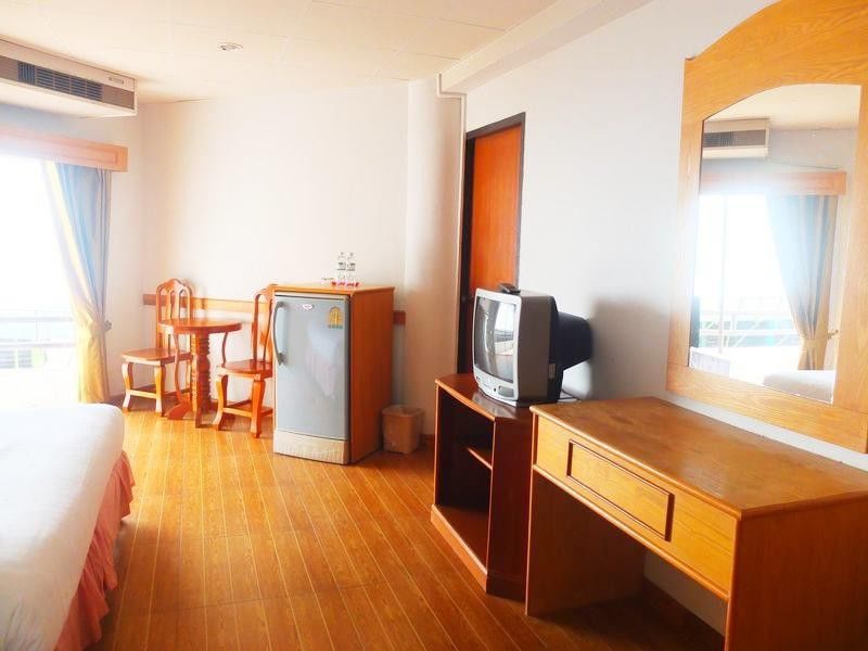 Skaw Beach Hotel Pattaya Luaran gambar